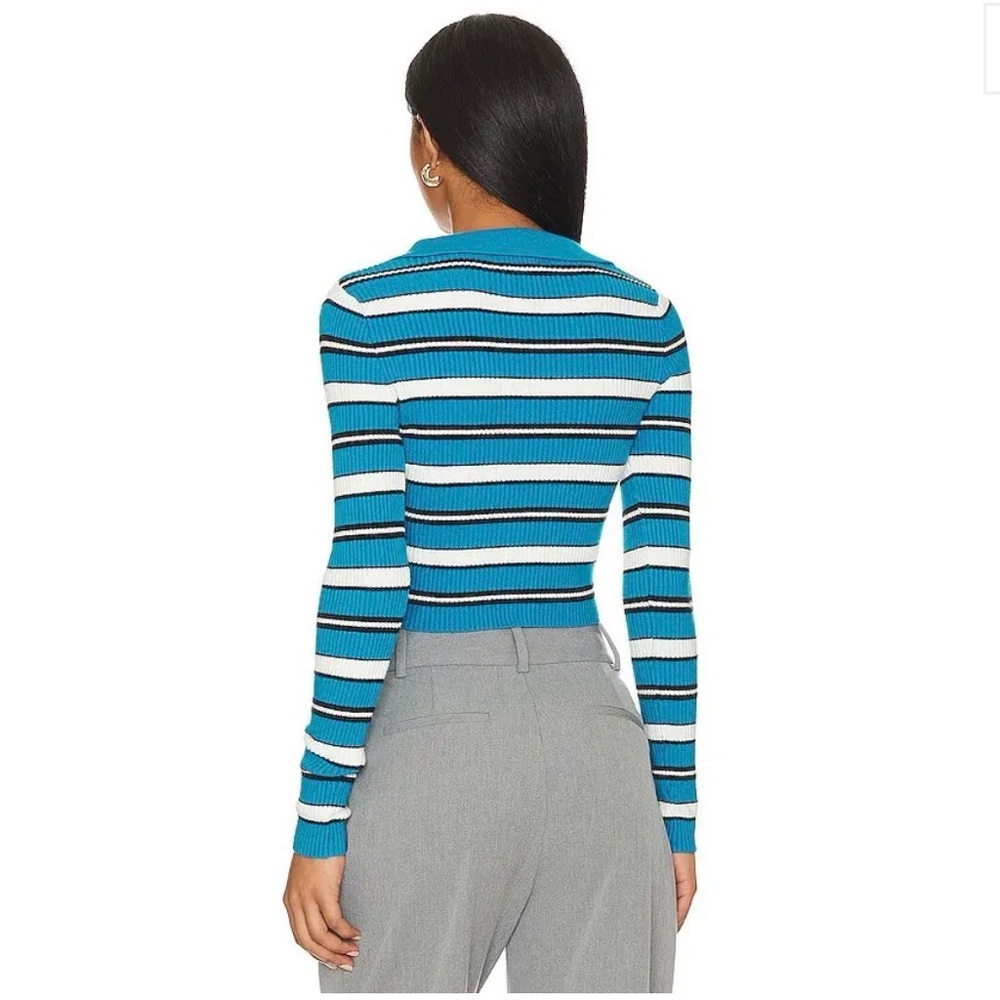 Superdown Keyara Button Up Top in Blue Multi - Picture 3 of 6